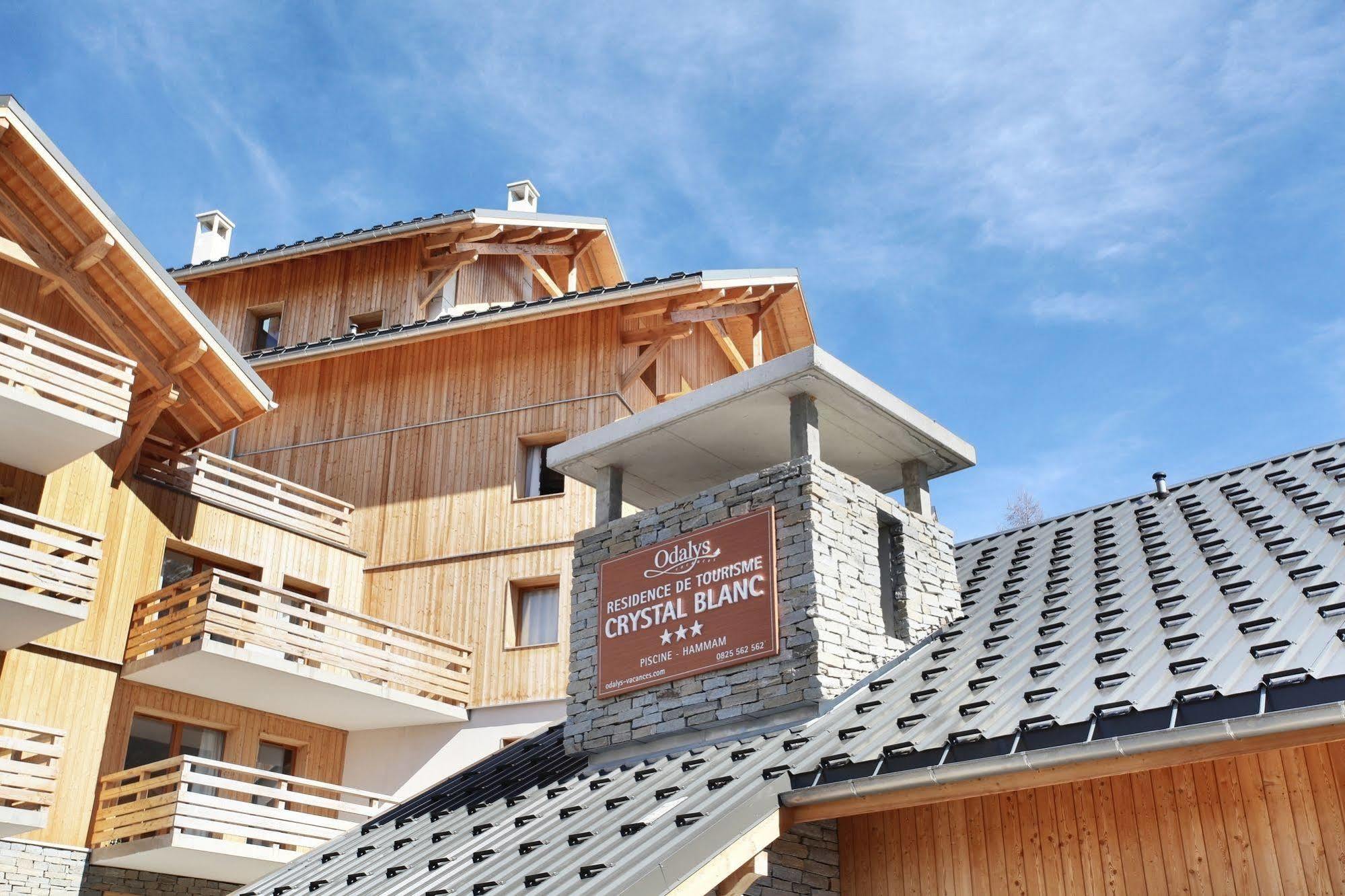 Résidence Odalys Le Crystal Blanc Vaujany Esterno foto